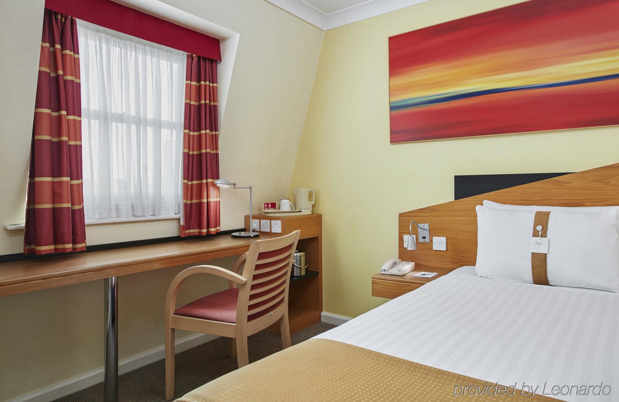 Holiday Inn Express London Victoria By Ihg Exterior foto