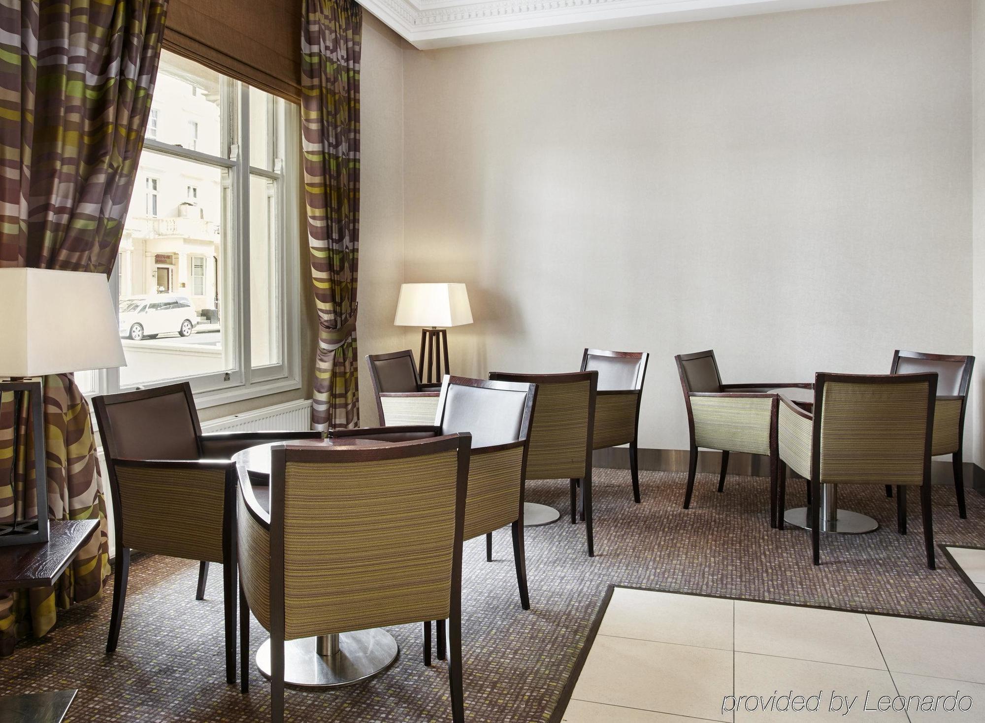 Holiday Inn Express London Victoria By Ihg Exterior foto