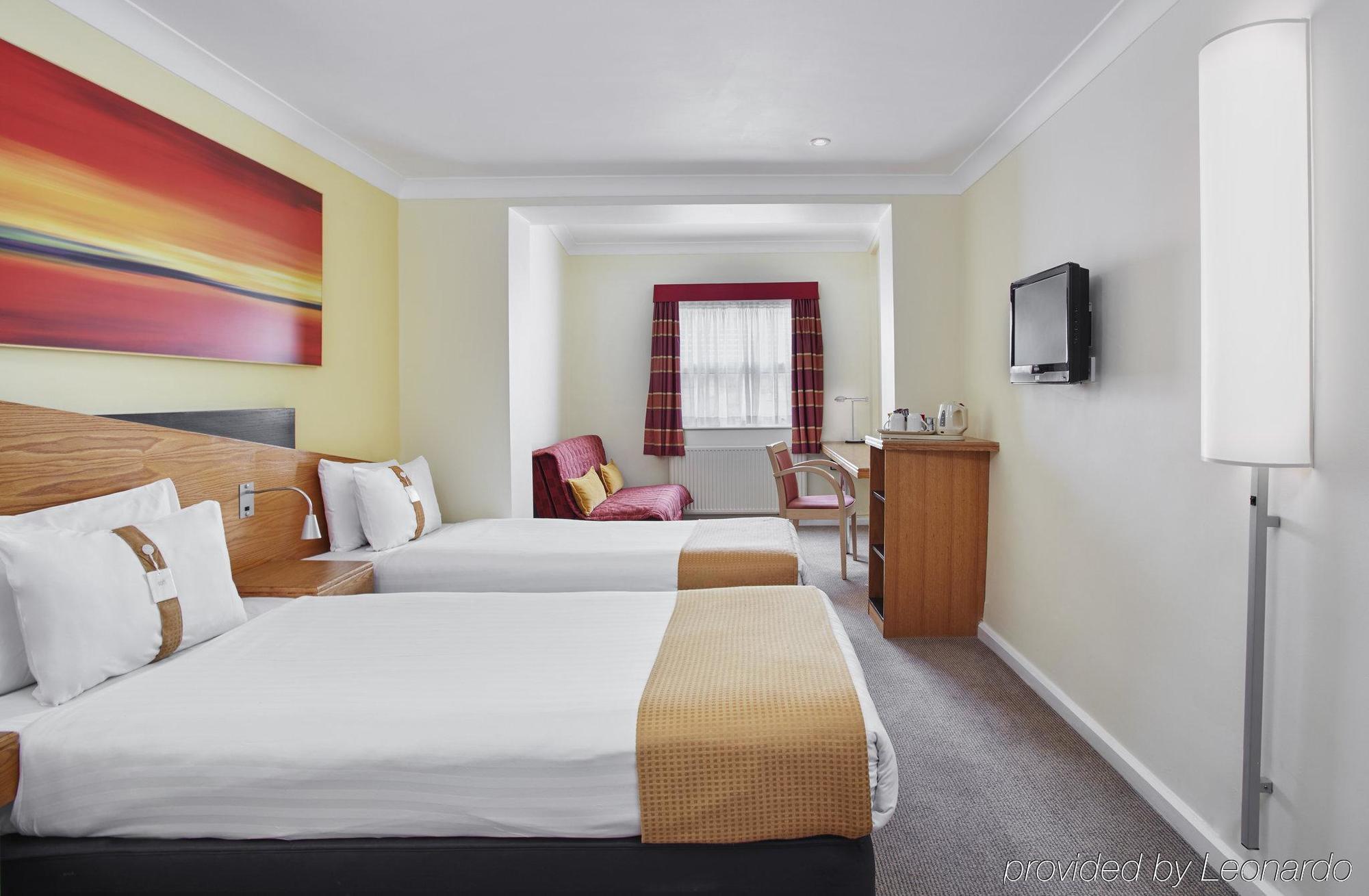 Holiday Inn Express London Victoria By Ihg Exterior foto